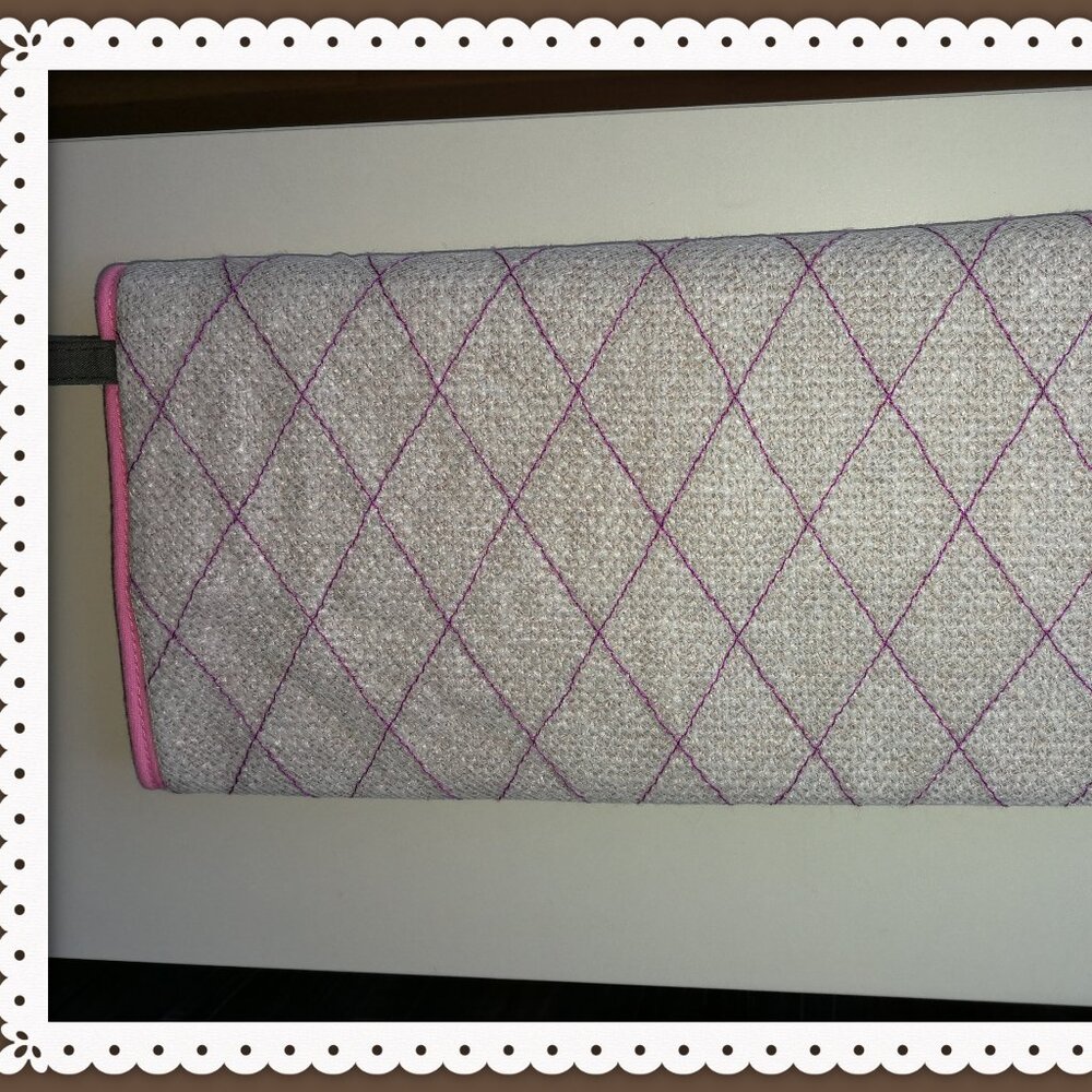 SOFT CREAM CANVAS  PURPLE STITCHES SMALL PURSE LARGE WHITE PEARL BUTTON HANDMADE - Picture 2 of 5